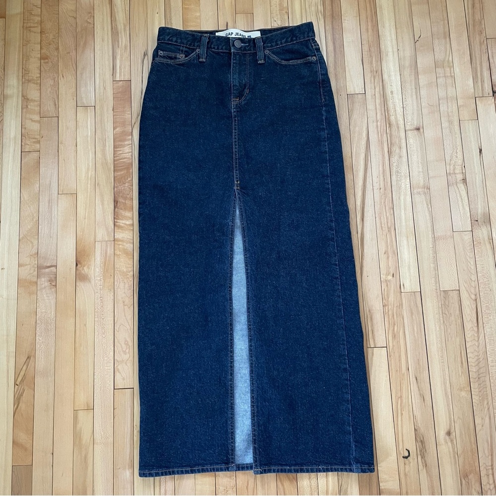 GAP Vintage Dark Wash Jean Skirt - Picture 10 of 10